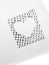 Bluză damă tricotată fin crem cu ornament inimă pe buzunar