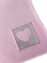 Bluză femei tricotată fin roz cu ornament inimă pe buzunar