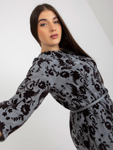 Rochie damă elegantă Mărimi Mari cu model floral catifelat și curea
